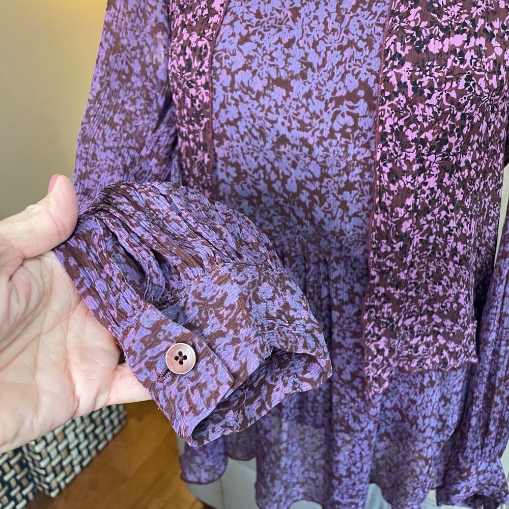 CAbi Long sleeved Blouse, sz Lg - Picture 5 of 9